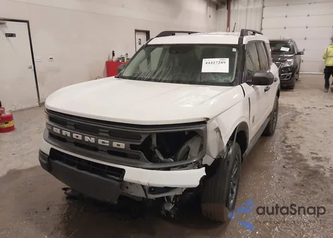 2022 Ford Bronco Sport Big Bend from USA, damaged, VIN 3FMCR9B65NRE03337
